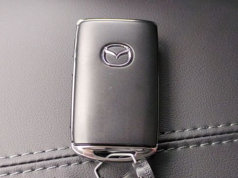 New 2026 MAZDA CX-30 AWD 2.5 S w/ Select Sport Pkg image 28