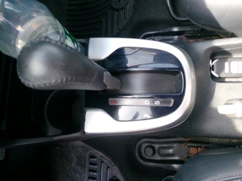 Used 2015 Honda Fit EX-L image 36