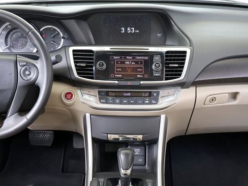 Used 2013 Honda Accord EX-L image 17