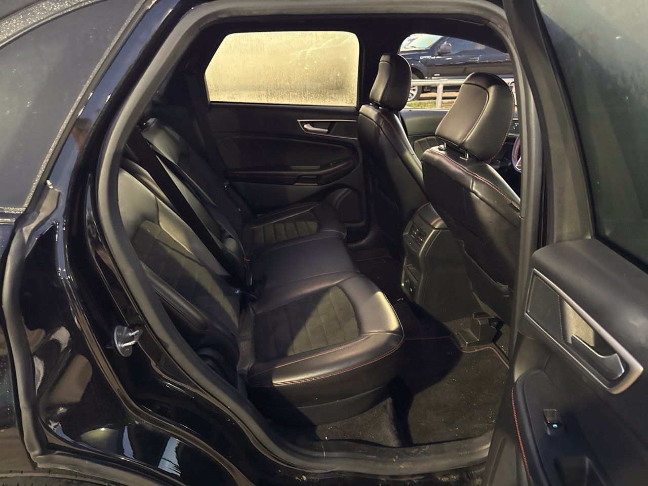 Used 2024 Ford Edge ST-Line AWD/4WD image 12
