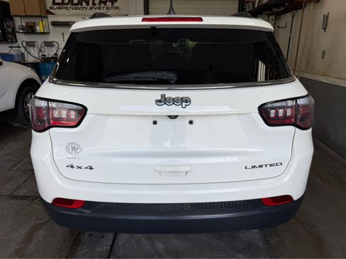 Used 2019 Jeep Compass Limited AWD/4WD image 7