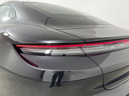 New 2026 Porsche Taycan GTS image 18
