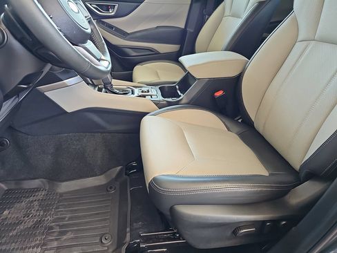 Certified 2023 Subaru Forester Limited AWD/4WD image 19