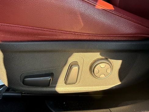 Used 2019 Kia Stinger GT1 image 13