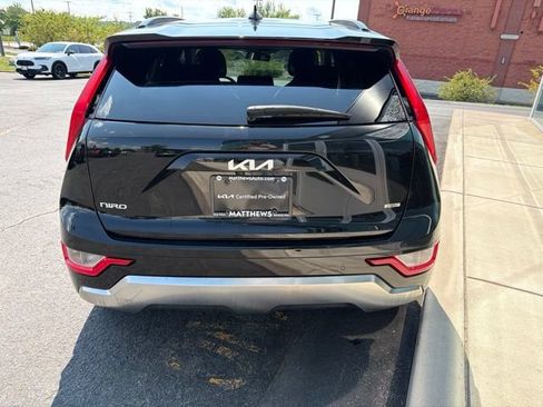 Certified 2023 Kia Niro EX Touring FWD image 12