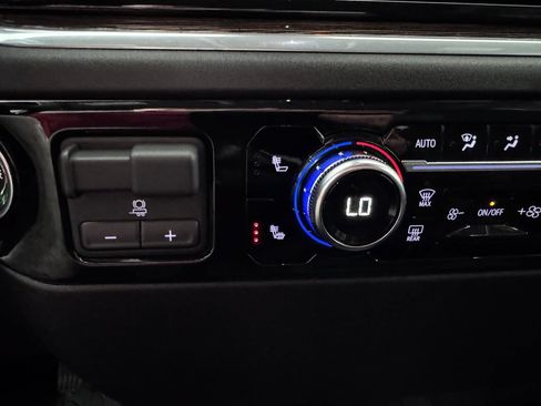 Certified 2026 GMC Sierra 1500 Elevation w/ Elevation Select Package AWD/4WD image 24