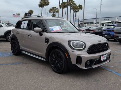 Used 2024 MINI Cooper Countryman S FWD image 2
