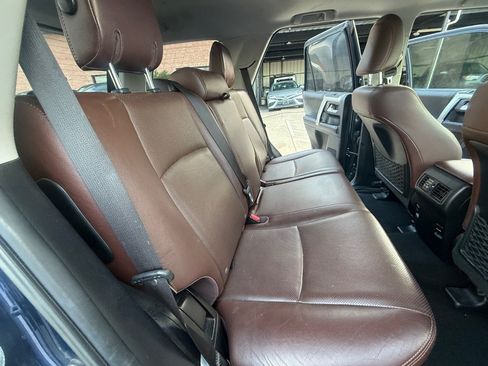 Used 2018 Toyota 4Runner Limited RWD image 18