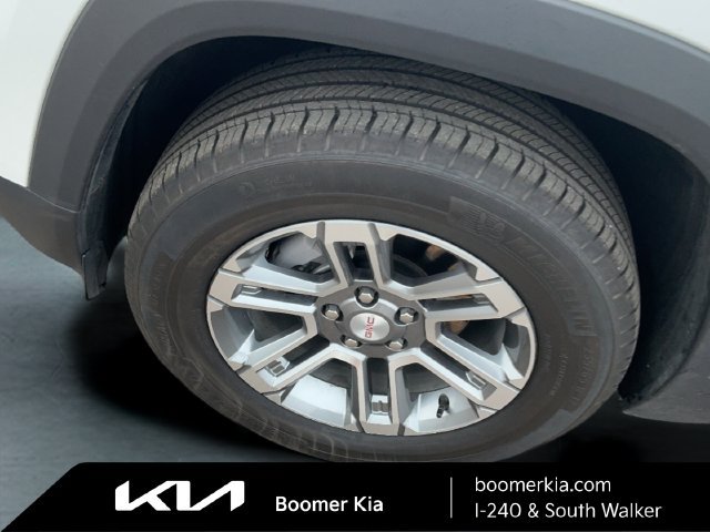 Used 2026 GMC Terrain Elevation AWD/4WD image 9