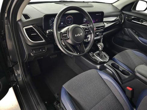 Used 2024 Kia Seltos S FWD image 15