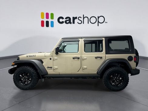 Used 2022 Jeep Wrangler Unlimited Sport AWD/4WD image 2