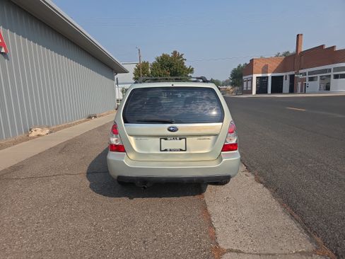 Used 2007 Subaru Forester 2.5X w/ Popular Equipment Group 3 AWD/4WD image 5