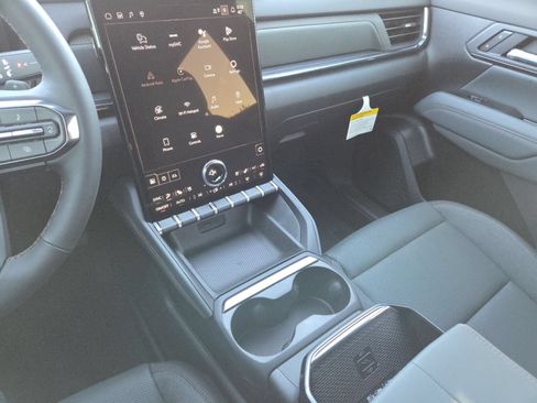 New 2026 GMC Terrain AT4 w/ Convenience Package III AWD/4WD image 33