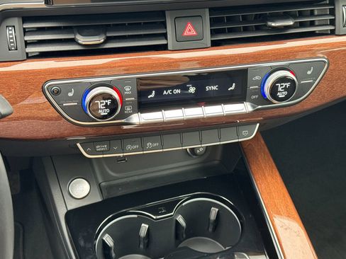 Used 2022 Audi A5 2.0T Premium image 19