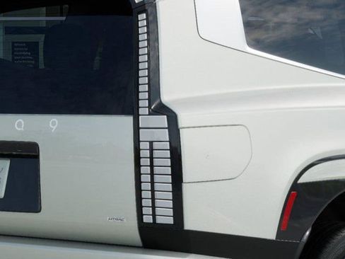 New 2026 Hyundai Ioniq 9 SEL image 10