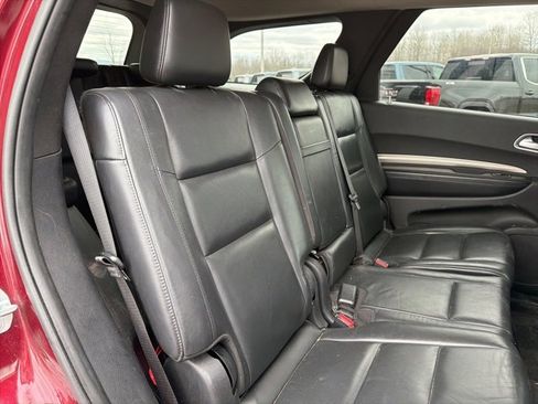 Used 2019 Dodge Durango SXT image 12