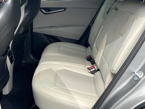 Used 2023 Kia Niro Wind image 10