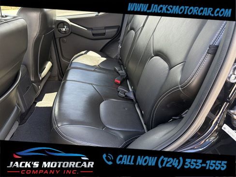 Used 2015 Nissan Xterra PRO-4X w/ Pro-4x Leather Package image 22
