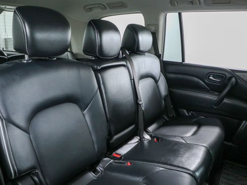 Used 2024 INFINITI QX80 Premium Select w/ All-Season Package image 35