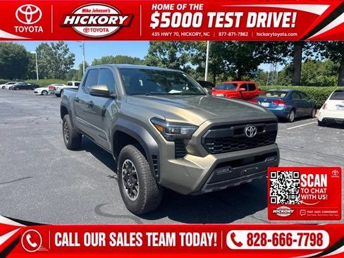 Used 2024 Toyota Tacoma TRD Off-Road AWD/4WD image 1