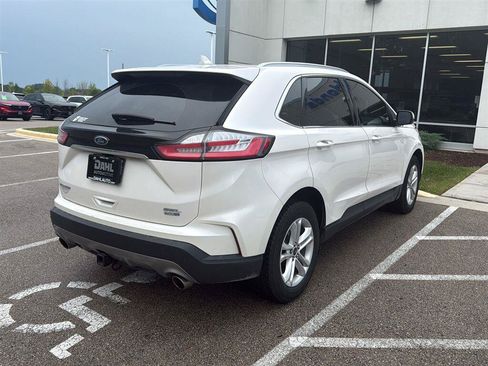 Used 2019 Ford Edge SEL w/ Equipment Group 201A AWD/4WD image 14