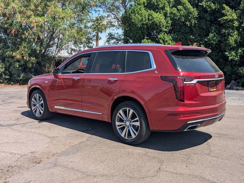 Used 2021 Cadillac XT6 Premium Luxury image 6