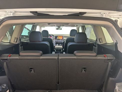 New 2026 Volkswagen Atlas Peak Edition AWD/4WD image 16