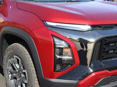 New 2026 Chevrolet Equinox ACTIV w/ Convenience Package III FWD image 3