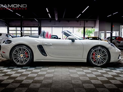 Used 2021 Porsche 718 Boxster GTS RWD image 29