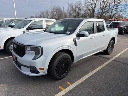 New 2026 Ford Maverick Lobo AWD/4WD image 5