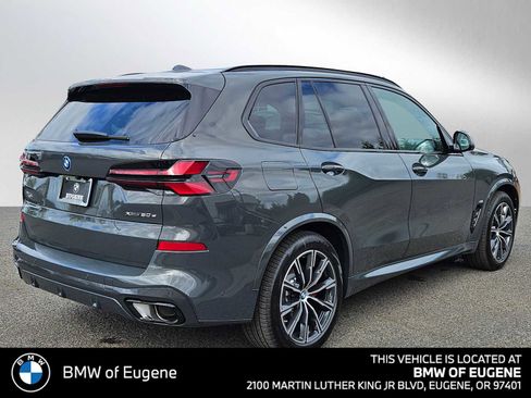 New 2026 BMW X5 xDrive50e w/ M Sport Package AWD/4WD image 3