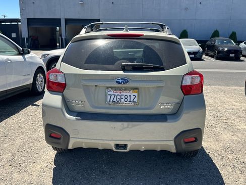 Used 2017 Subaru Crosstrek 2.0i Limited AWD/4WD image 6