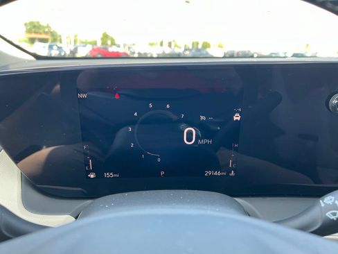 Used 2025 Buick Encore GX Avenir w/ Avenir Technology Package AWD/4WD image 16