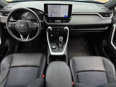 Used 2023 Toyota RAV4 XSE AWD/4WD image 12