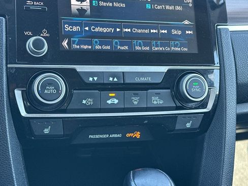 Used 2019 Honda Civic EX image 24