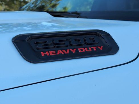 New 2026 RAM 2500 Tradesman AWD/4WD image 32