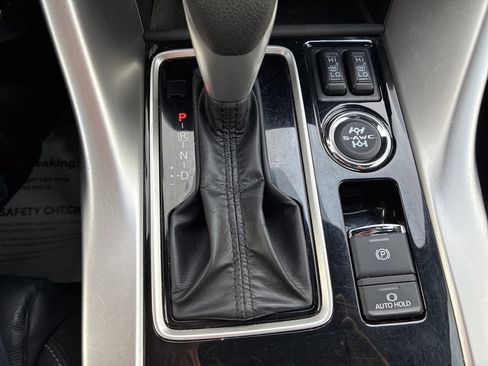 Used 2024 Mitsubishi Eclipse Cross SEL AWD/4WD image 20