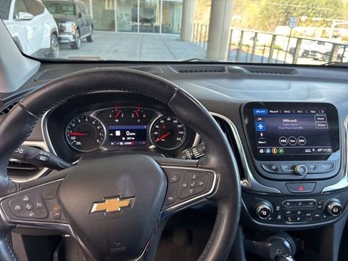 Used 2021 Chevrolet Equinox LT image 9