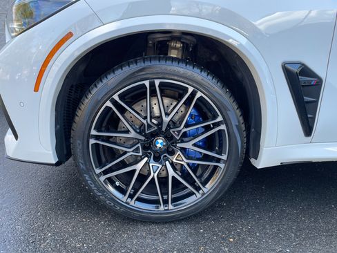 Used 2021 BMW X5 M w/ Competition Package AWD/4WD image 9