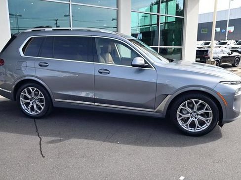 Used 2024 BMW X7 xDrive40i AWD/4WD image 7