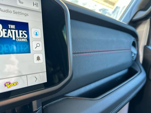 New 2026 Jeep Gladiator Rubicon w/ Safety Group image 38