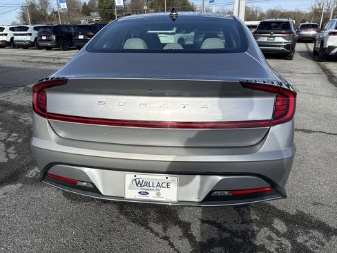 Used 2021 Hyundai Sonata SE FWD image 5
