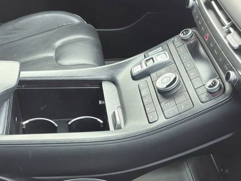 Used 2023 Hyundai Palisade Limited w/ Cargo Package image 6