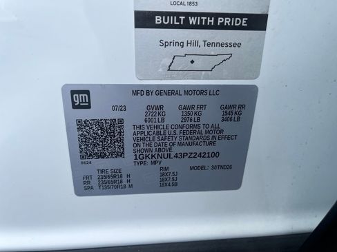 Certified 2023 GMC Acadia SLT w/ Technology Package AWD/4WD image 31