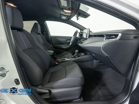 Used 2021 Toyota Corolla SE w/ Carpet Mat Package (TMS) FWD image 41