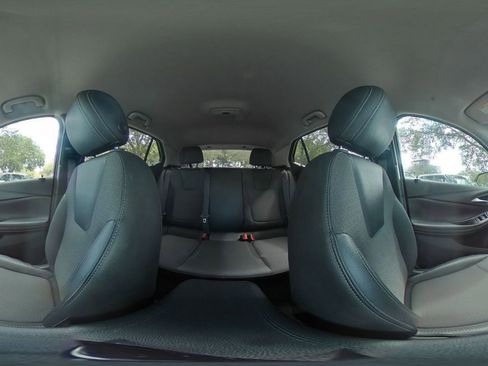 Used 2025 Buick Encore GX Preferred FWD image 39