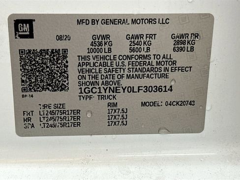 Used 2020 Chevrolet Silverado 2500 LT w/ Advanced Trailering Package image 21