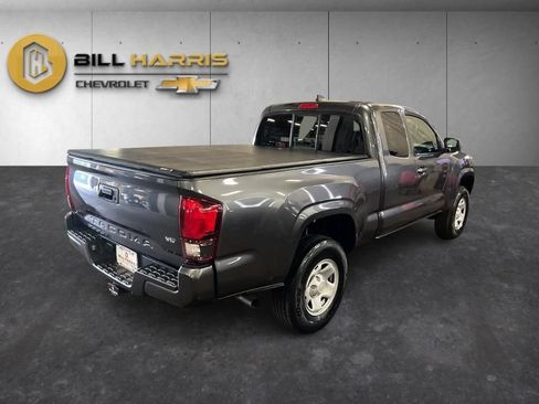Used 2023 Toyota Tacoma SR RWD image 2