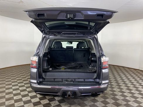 Used 2022 Toyota 4Runner Limited image 32
