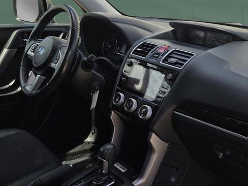 Used 2018 Subaru Forester 2.5i Premium image 24
